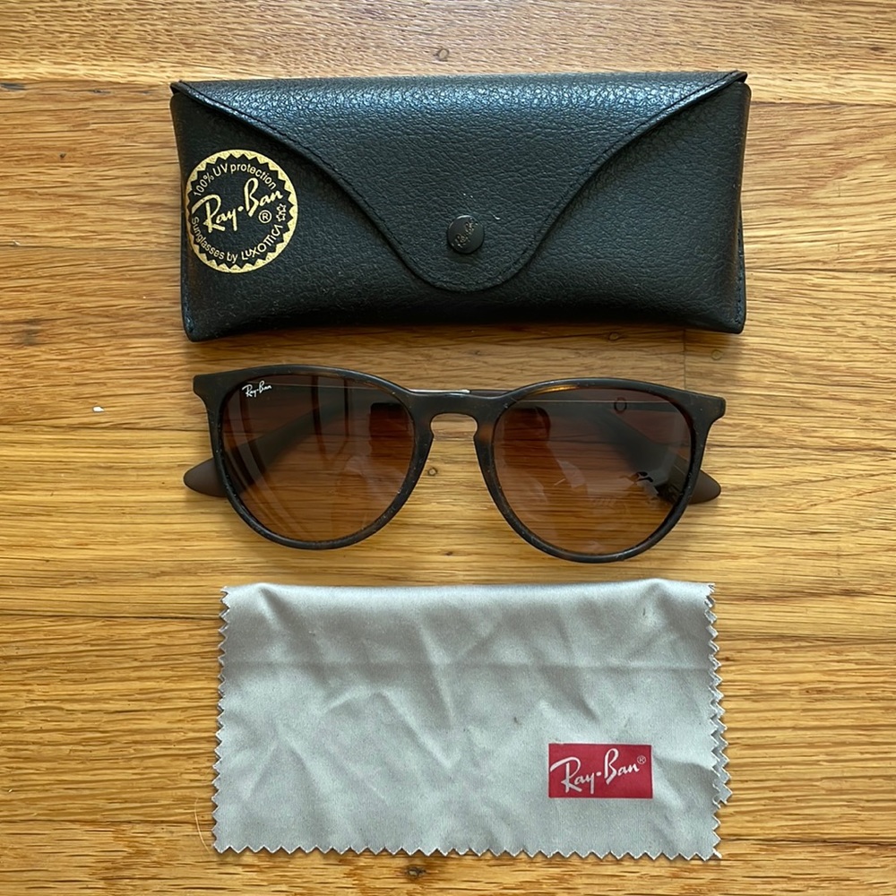 ERICKA RayBan Sunglasses